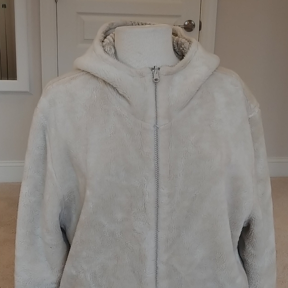 Reversible double lined winter jacket - Picture 10 of 13